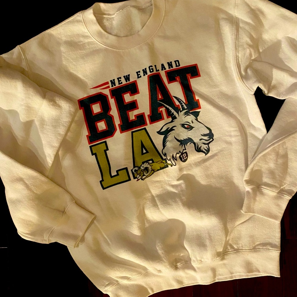 Retro N.E. Patriots hoodie (non hooded)